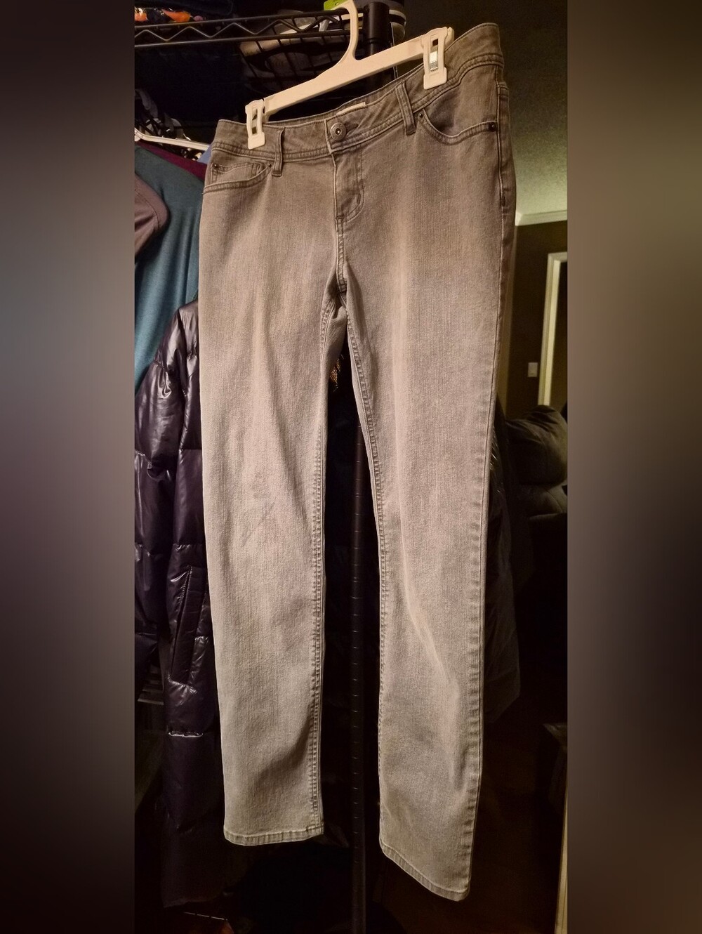 Womens size 12 gray So jeans